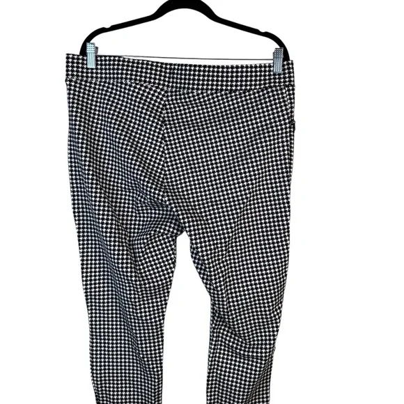Old Navy Womens Size XL Houndstooth Black White Stevie Cropped Pull On Pants - Picture 5 of 8
